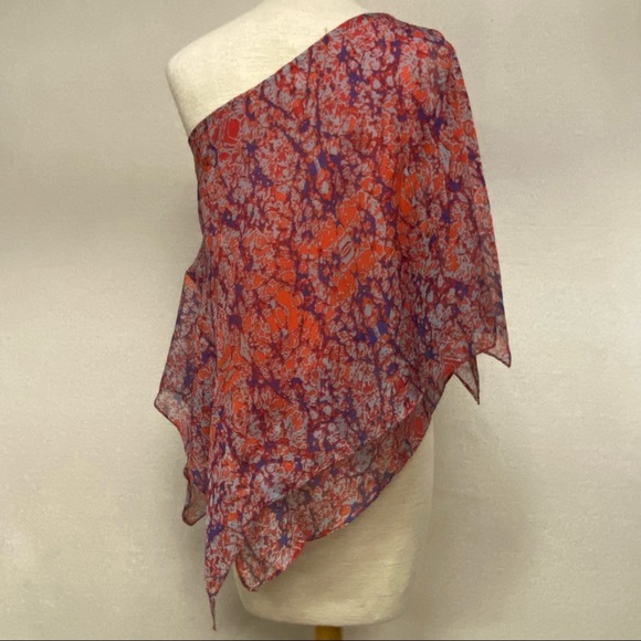 MM Couture Blouse - Picture 5 of 6